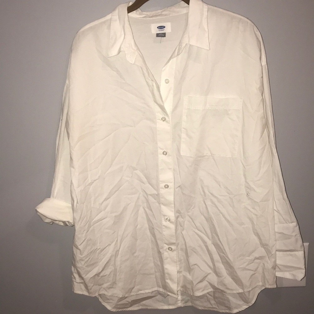 White button down blouse!